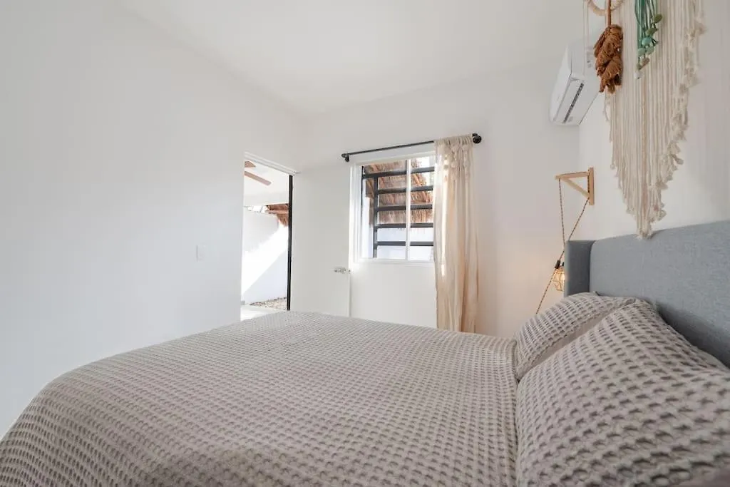 The Smurfs Townhome. Pool / Free Parking. Puerto Morelos 0*,  Mexico