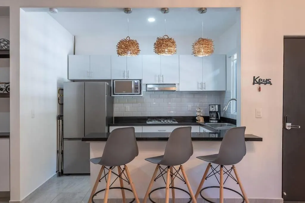 The Smurfs Townhome. Pool / Free Parking. Puerto Morelos